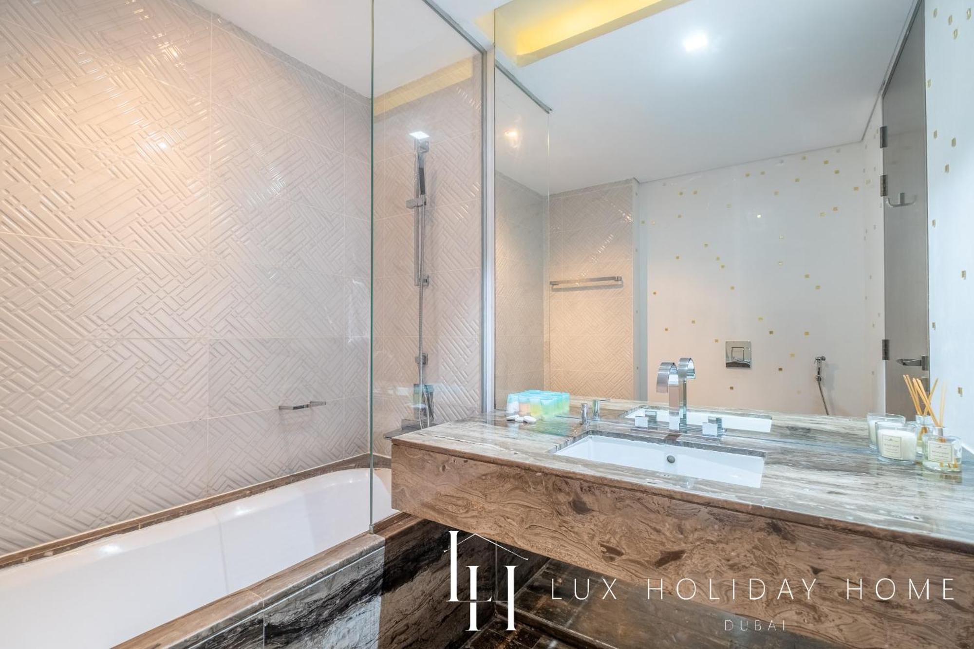 Lux - Lavish Suite With Full Palm Jumeirah View 1 Ντουμπάι Εξωτερικό φωτογραφία
